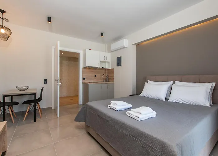 Val Del Mar 3* Skála Foúrkas